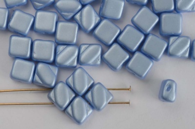 Silky Blue Alabaster Pastel Lt Sapphire  02010-25014 Czech Glass Beads x 10g
