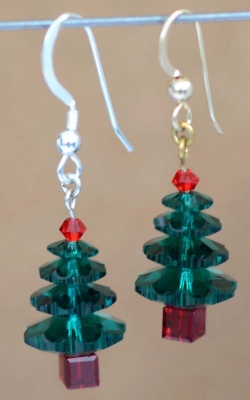 Kit Swarovski Christmas Tree Green Bicone Red Earring Beads