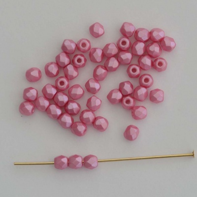 Fire Polished Pink 2 3 4 6 mm Pastel Pink 02010-25008 Czech Bead