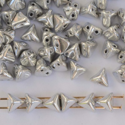 Super Kheops Silver Crystal Labrador Full 00030-27000 Czech Glass Bead x 5g