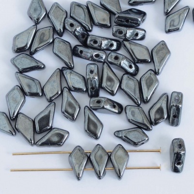 Kite Black Jet Hematite Gunmetal 23980-14400 Czech Glass Bead x 10g
