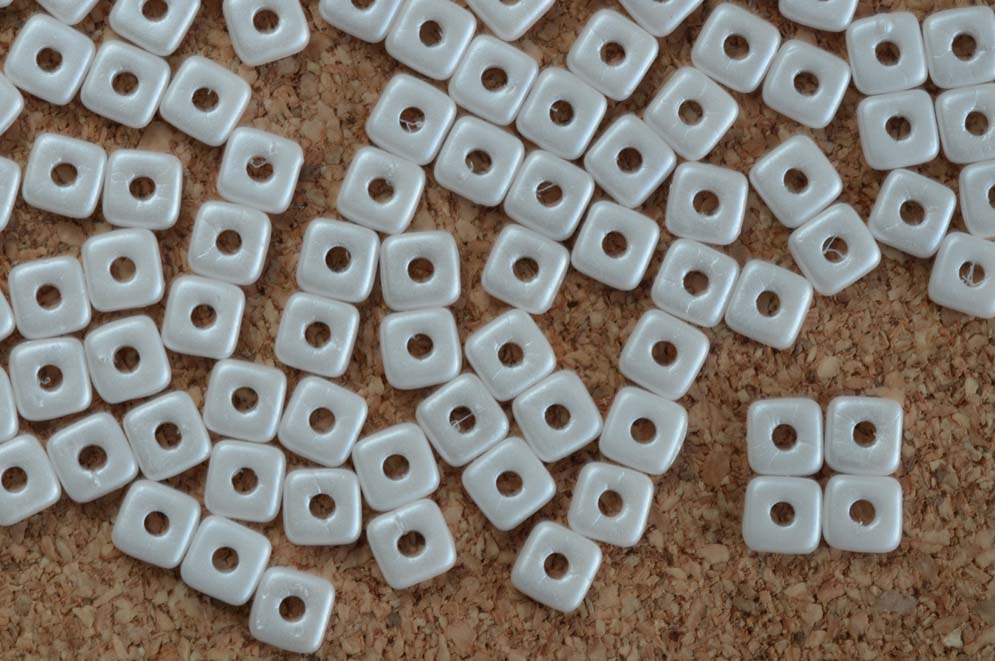 Tinos White Alabaster White 02010Czech Glass Bead x 5g