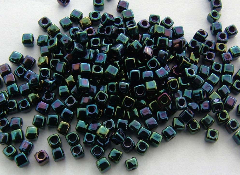 Miyuki Cube 1.8mm Blue SB18-0455 Metallic Dark Variegated Iris Bead 10g