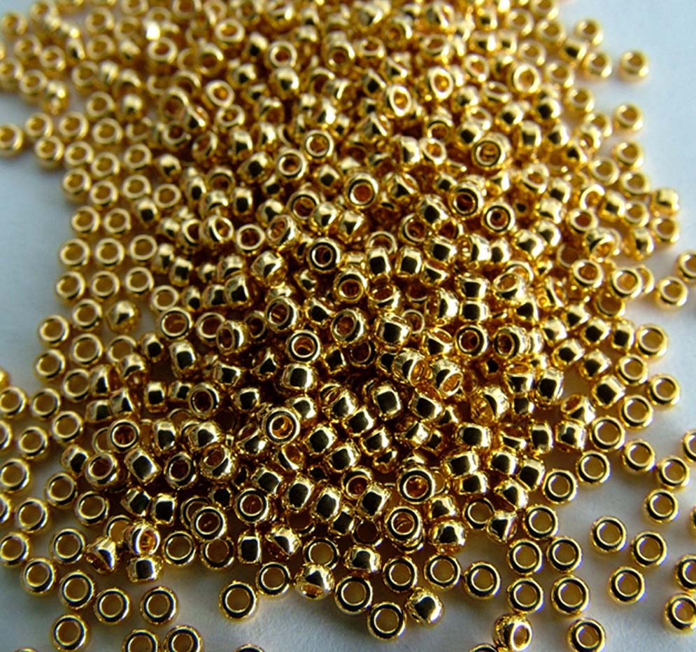 Miyuki Delica DB0031 Gold Size 15 11 10 24ct Gold Plated Bead 2g