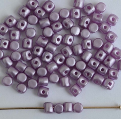 Minos Purple Alabaster Pastel Lila 02010-25012 Czech Glass Bead x 5g