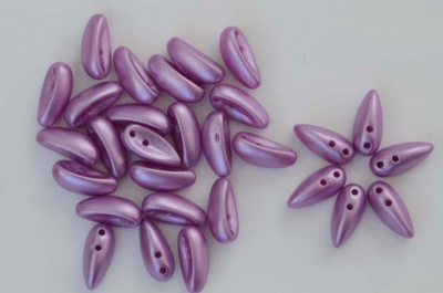 Chilli Purple Alabaster Pastel Lila 02010-25012 Czech Glass Bead x 25