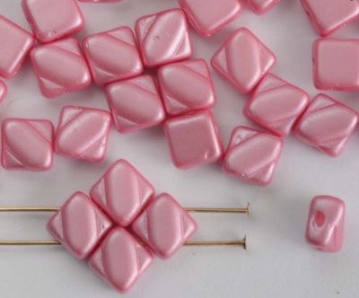Silky Pink Alabaster Pastel Pink   02010-25008 Czech Glass Beads x 10g