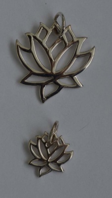 Sterling Silver Pendant Charm Earrings Pendant  Flower Lotus Water Lilly x 1