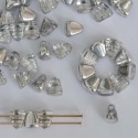 Nib Bit Silver Crystal Labrador half 00030-27001 Czech Glass Bead x 10g