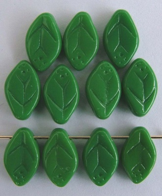 Leaf H 12 mm Green Turquoise  53230 Czech Glass Bead Charm  x 25