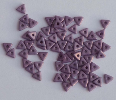 Tri Purple Chalk Vega Shimmer 03000-15726 Czech Beads x 5g